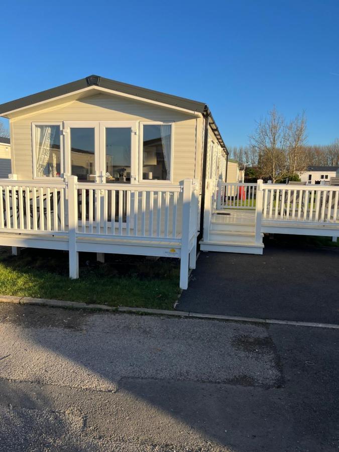Lorraine'S Caravan Holiday Villa Morecambe Exterior foto